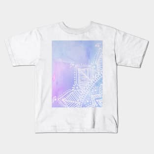 Doodled mandala on watercolor background - lilac Kids T-Shirt